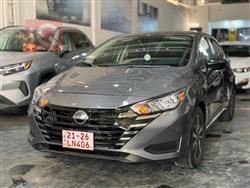 نيسان فيرسا